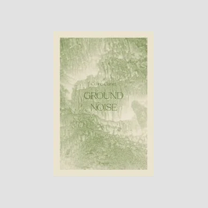 Céline Clanet Ground Noise, livre associant photographies de forêts françaises et micrographies d’éléments organiques.